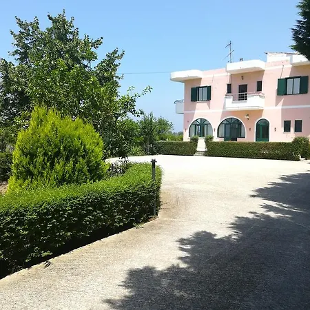 Agroni Hotel