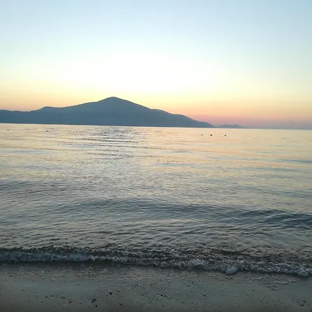 Agroni Hotel *