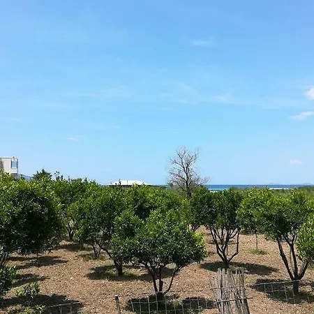 Hotel Agroni *